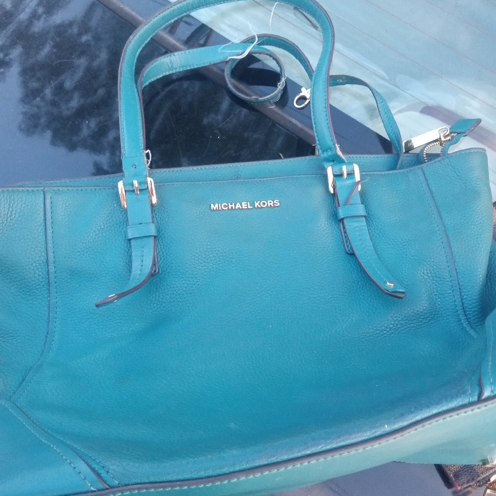 Authentic Michael kors purse